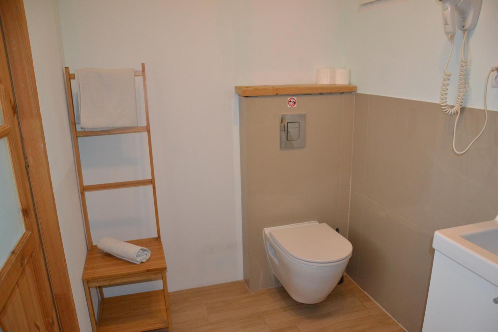 Flores Apartament Katowice Bagian luar foto